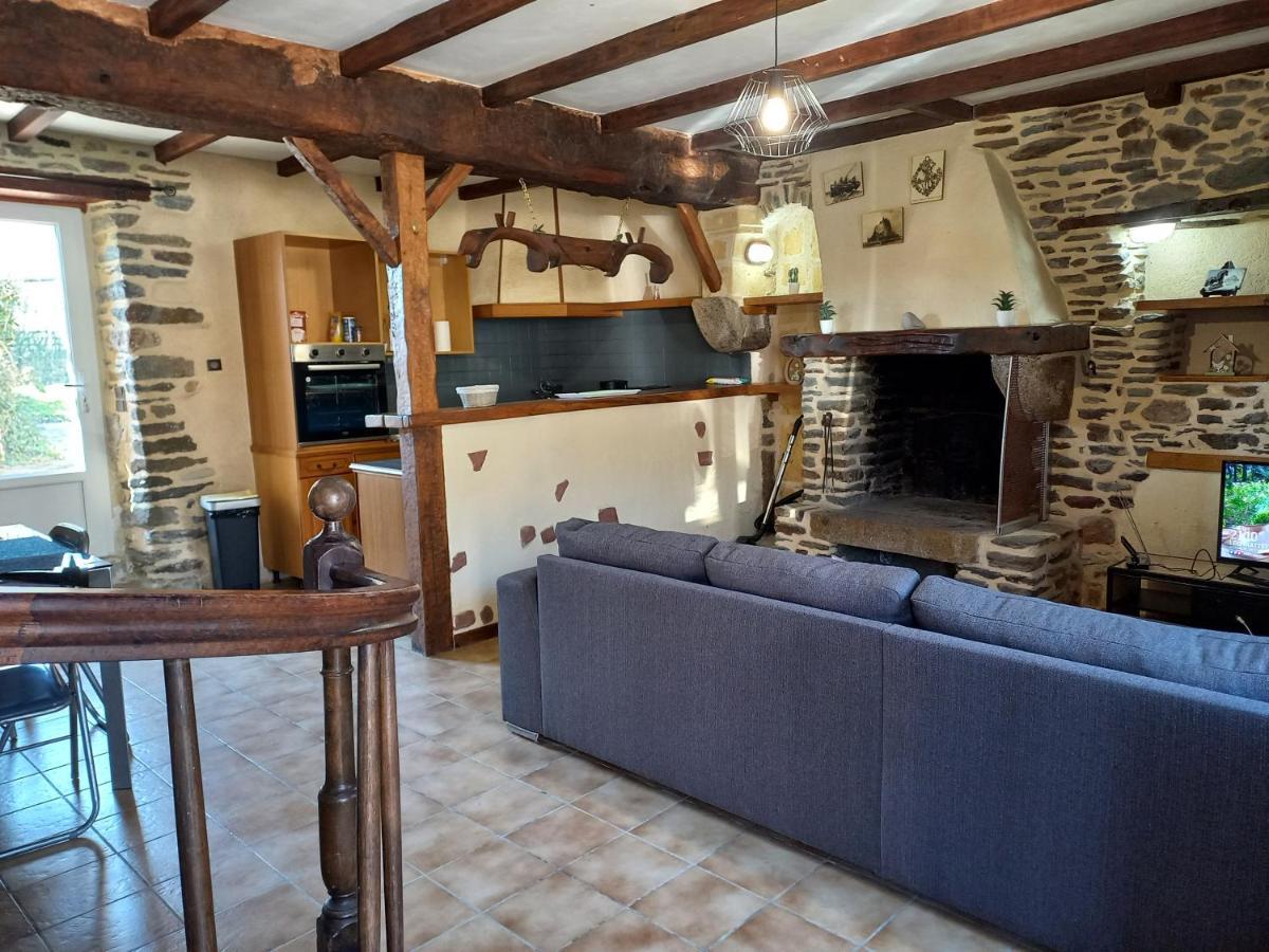 Maison Au Pied Du Mont Saint Michel 2 *